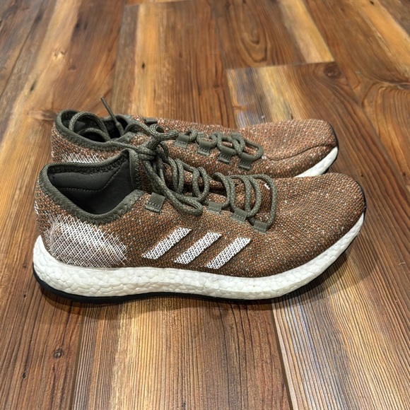 Adidas Olive and Chestnut Running Shoes